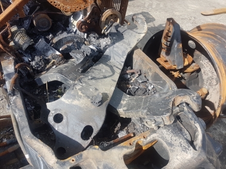 New Holland T6, T7 T7.225 Front 3 Point Linkage Lift 87667287, 87667286 - Bộ ghép nhanh cho Máy cày: hình 2 New Holland T6, T7 T7.225 Front 3 Point Linkage Lift 87667287, 87667286 - Bộ ghép nhanh cho Máy cày: hình 2