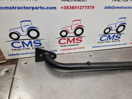 New Holland Td5000, Tdd, Ts6, Ts6000 Cab Door Frame Rhs 87620242 - Cửa và phụ tùng: hình 4 New Holland Td5000, Tdd, Ts6, Ts6000 Cab Door Frame Rhs 87620242 - Cửa và phụ tùng: hình 4