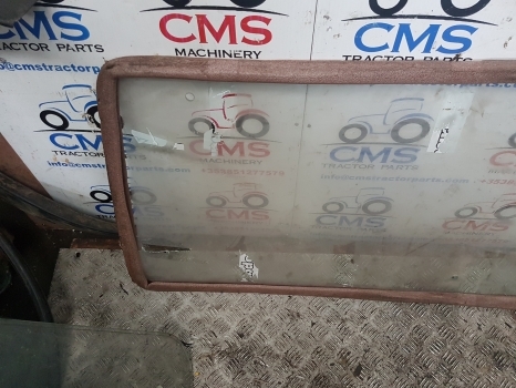 Zetor 3000, 4000, 5000, 6000, 7000 Rear Glass 60117910b, S64986, 60117910 - Cửa sổ và phụ tùng cho Máy cày: hình 5 Zetor 3000, 4000, 5000, 6000, 7000 Rear Glass 60117910b, S64986, 60117910 - Cửa sổ và phụ tùng cho Máy cày: hình 5