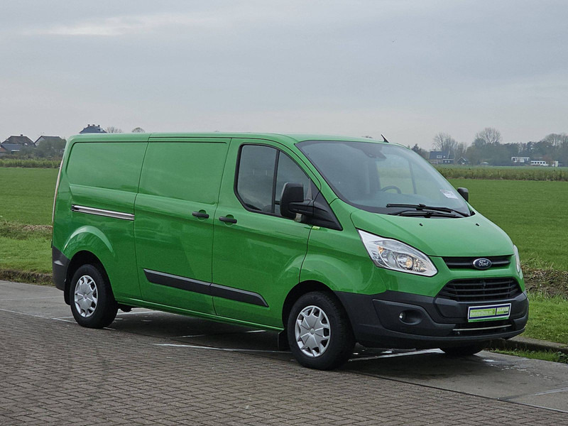 Ford Transit Custom 2.0 TD TREND L2H1 - Xe van nhỏ gọn: hình 4 Ford Transit Custom 2.0 TD TREND L2H1 - Xe van nhỏ gọn: hình 4