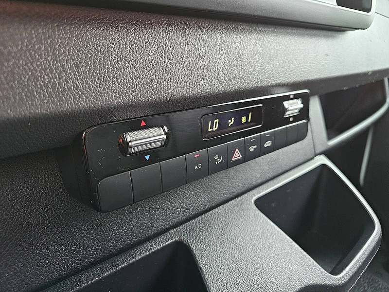 Cho thuê Mercedes-Benz Sprinter 314 Bakwagen Laadklep! Mercedes-Benz Sprinter 314 Bakwagen Laadklep!: hình 8 Cho thuê Mercedes-Benz Sprinter 314 Bakwagen Laadklep! Mercedes-Benz Sprinter 314 Bakwagen Laadklep!: hình 8