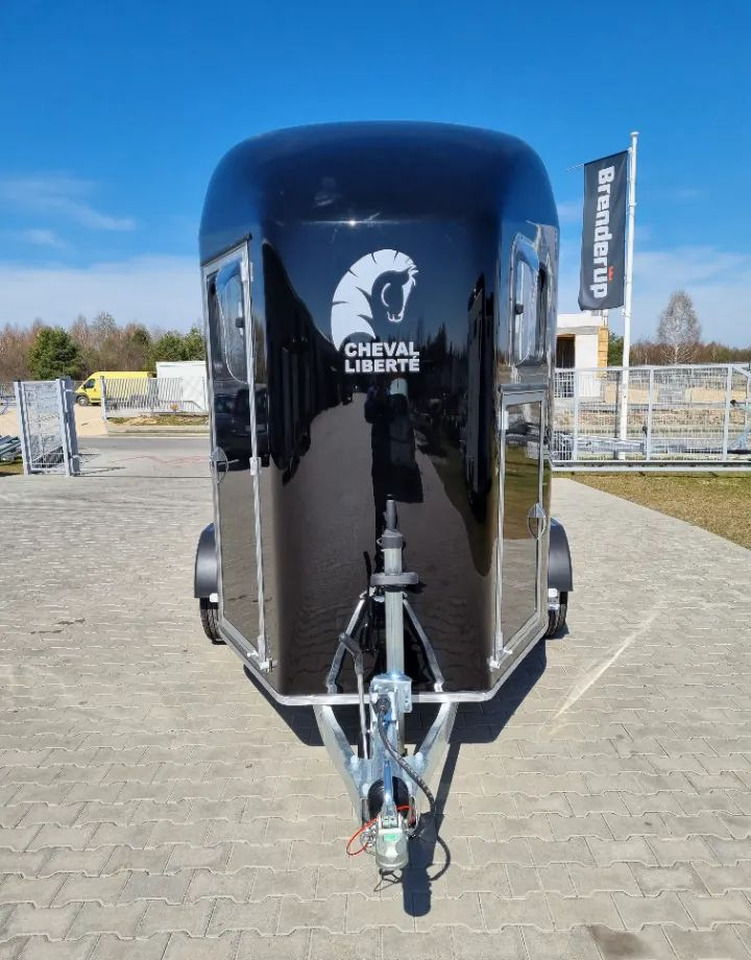 CHEVAL LIBERTÉ Gold 3 - przyczepa dla dwóch koni | siodlarnia | 2000kg DMC - Rơ moóc chở ngựa: hình 5 CHEVAL LIBERTÉ Gold 3 - przyczepa dla dwóch koni | siodlarnia | 2000kg DMC - Rơ moóc chở ngựa: hình 5