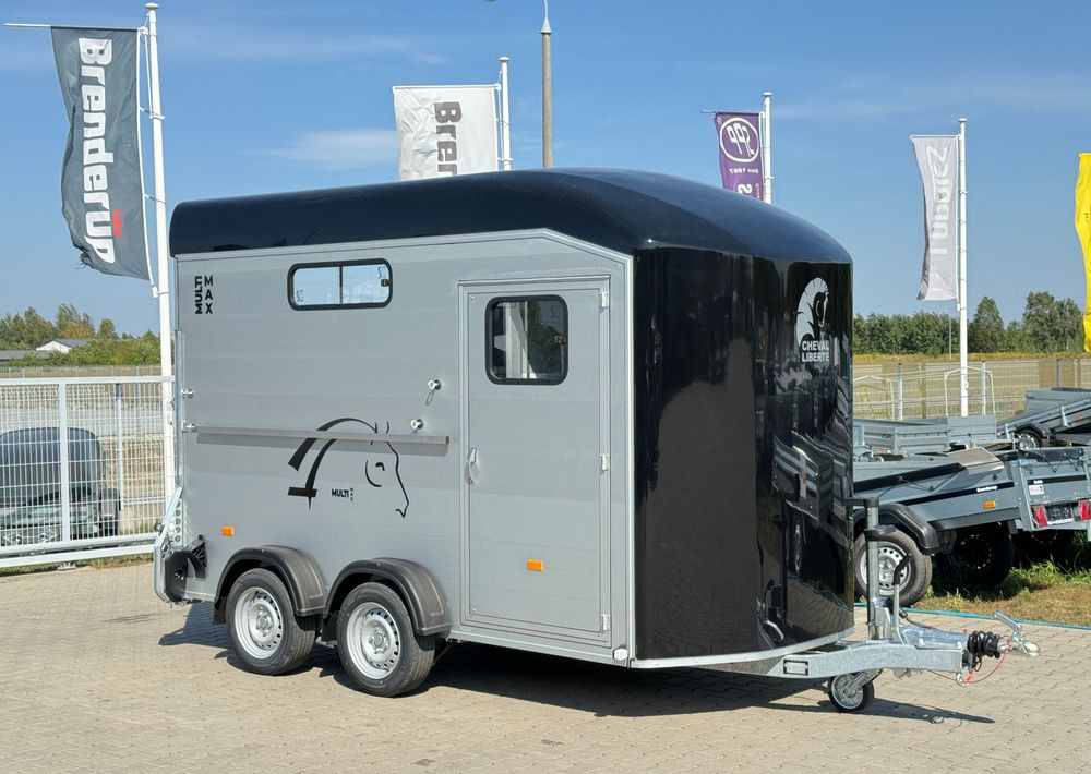 Cheval Liberte Multimax przyczepa na dwa konie | duża siodlarnia | drzwi boczne | 2600 kg DMC | 380×181 cm | ALUMINIOWA | Debon | dostawa | mocna i solidna | - Rơ moóc chở ngựa: hình 1 Cheval Liberte Multimax przyczepa na dwa konie | duża siodlarnia | drzwi boczne | 2600 kg DMC | 380×181 cm | ALUMINIOWA | Debon | dostawa | mocna i solidna | - Rơ moóc chở ngựa: hình 1