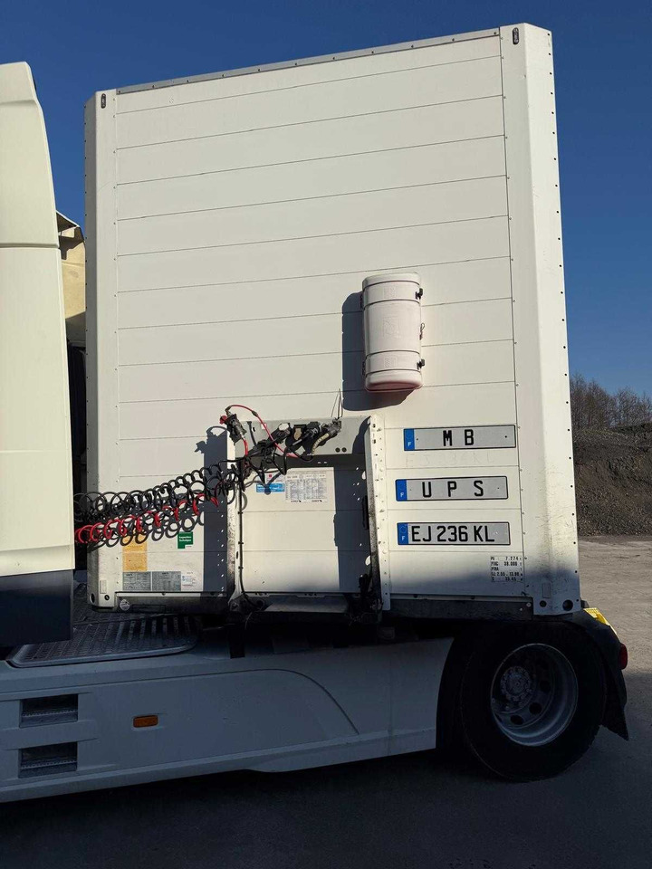 Schmitz Izoterma Kontener Box, 2017r, roleta , 481083 km , z Francji - Sơ mi rơ moóc đẳng nhiệt: hình 5 Schmitz Izoterma Kontener Box, 2017r, roleta , 481083 km , z Francji - Sơ mi rơ moóc đẳng nhiệt: hình 5
