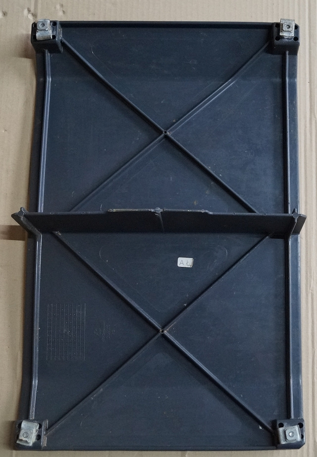 Jungheinrich 51041115 | Cover left or right side ERE225 fixed platform Cover left or right side ERE225 fixed platform - Thân xe và ngoại thất cho Thiết bị xử lý vật liệu: hình 2 Jungheinrich 51041115 | Cover left or right side ERE225 fixed platform Cover left or right side ERE225 fixed platform - Thân xe và ngoại thất cho Thiết bị xử lý vật liệu: hình 2