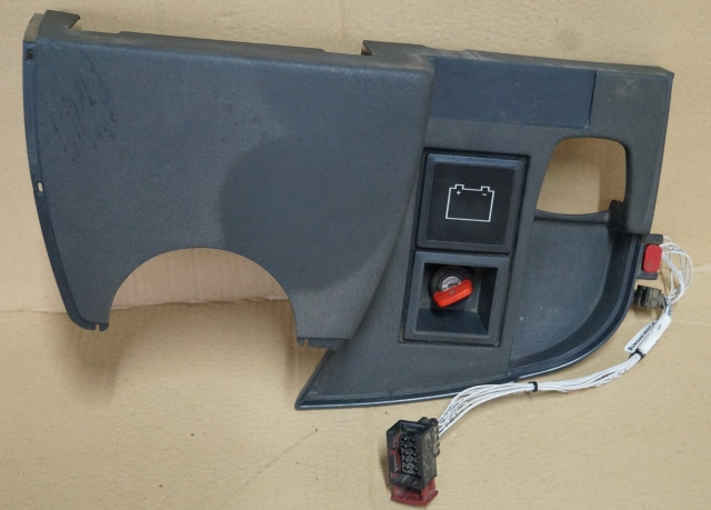 Jungheinrich 51212750 | Dashboard including ignition switch and LED battery indi - Bảng điều khiển cho Thiết bị xử lý vật liệu: hình 1 Jungheinrich 51212750 | Dashboard including ignition switch and LED battery indi - Bảng điều khiển cho Thiết bị xử lý vật liệu: hình 1