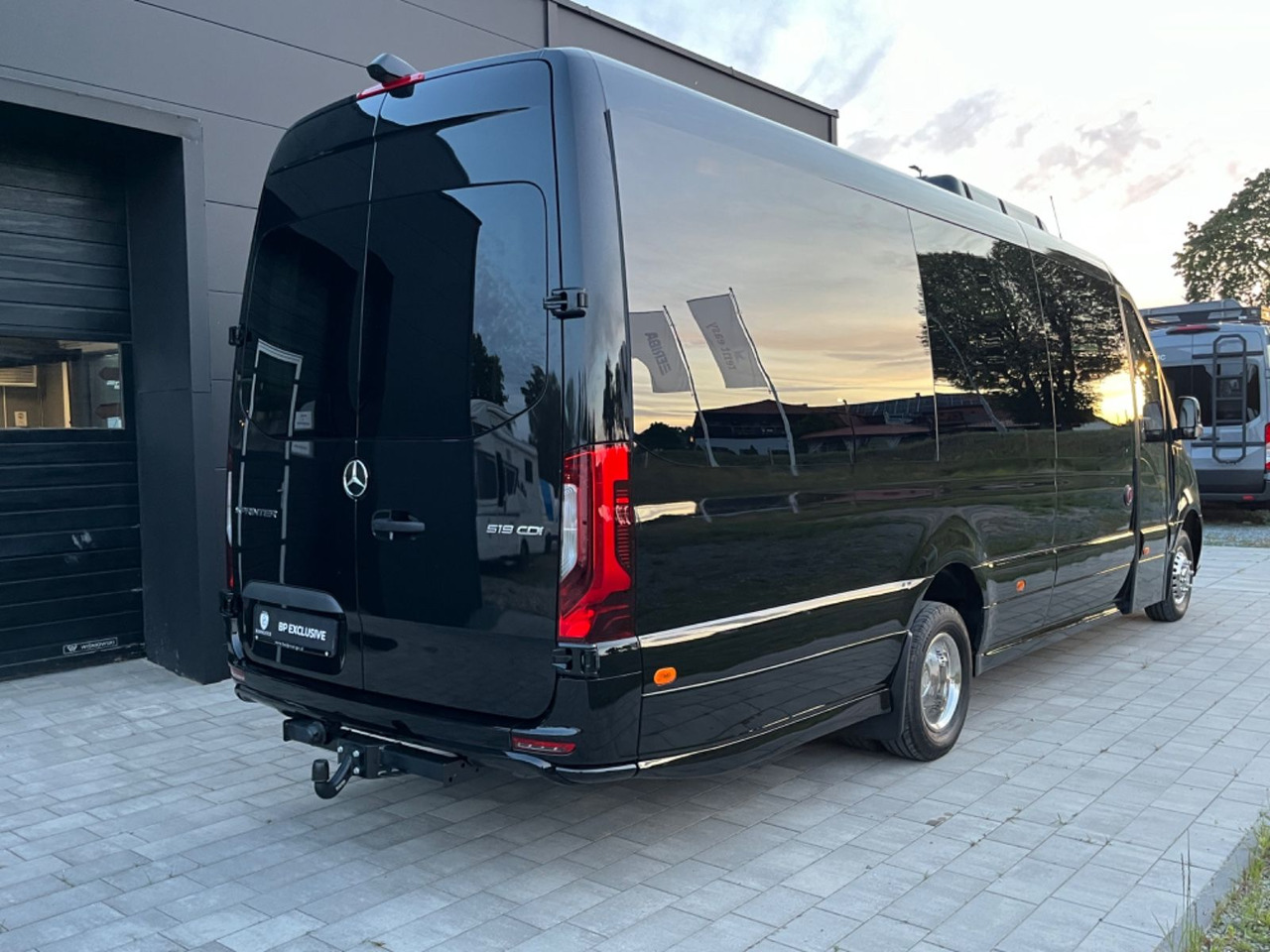 Mercedes-Benz Sprinter 519 XL /19+1+1/Luxury Bus /Coming Soon! Mercedes-Benz Sprinter 519 XL /19+1+1/Luxury /Panorama Windows - Xe bus mini, Xe van chở khách: hình 5 Mercedes-Benz Sprinter 519 XL /19+1+1/Luxury Bus /Coming Soon! Mercedes-Benz Sprinter 519 XL /19+1+1/Luxury /Panorama Windows - Xe bus mini, Xe van chở khách: hình 5