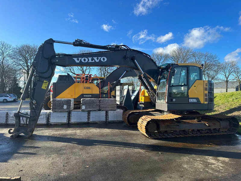Volvo ECR 235 EL - Máy xúc bánh xích: hình 2 Volvo ECR 235 EL - Máy xúc bánh xích: hình 2