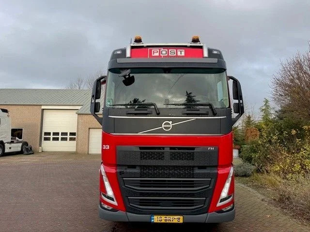Volvo FH - Xe tải khung gầm: hình 2 Volvo FH - Xe tải khung gầm: hình 2
