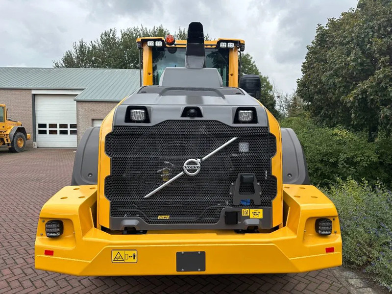 Volvo L110 H Unused 3 units directly availlable - Máy xúc lật bánh lốp: hình 4 Volvo L110 H Unused 3 units directly availlable - Máy xúc lật bánh lốp: hình 4