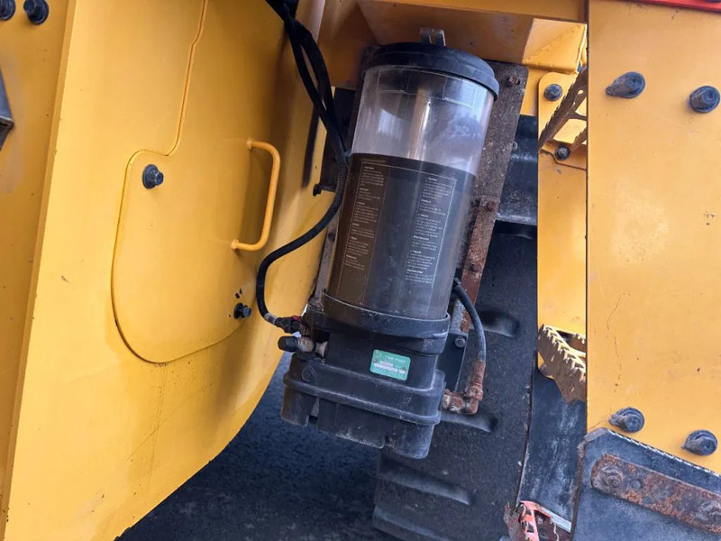 Máy xúc lật bánh lốp Volvo L120 H: hình 7