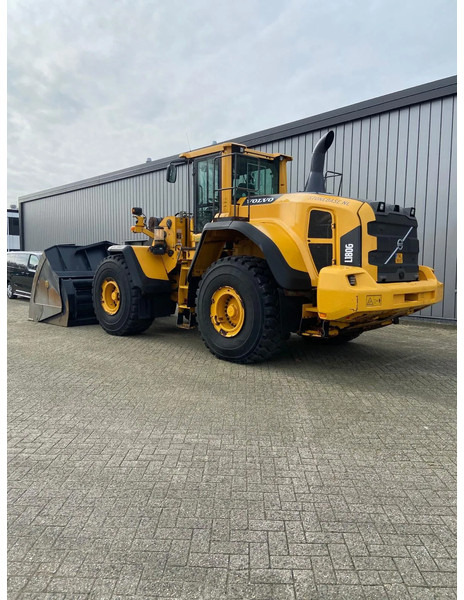 Volvo L180 G - Máy xúc lật bánh lốp: hình 4 Volvo L180 G - Máy xúc lật bánh lốp: hình 4