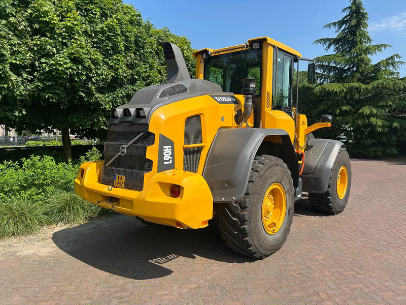 Volvo L90 H - Máy xúc lật bánh lốp: hình 4 Volvo L90 H - Máy xúc lật bánh lốp: hình 4