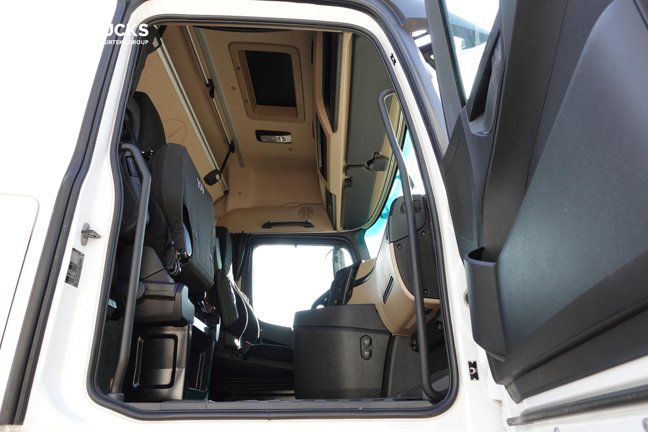 Xe đầu kéo Mercedes-Benz Actros 5 1845 BigSpace: hình 10