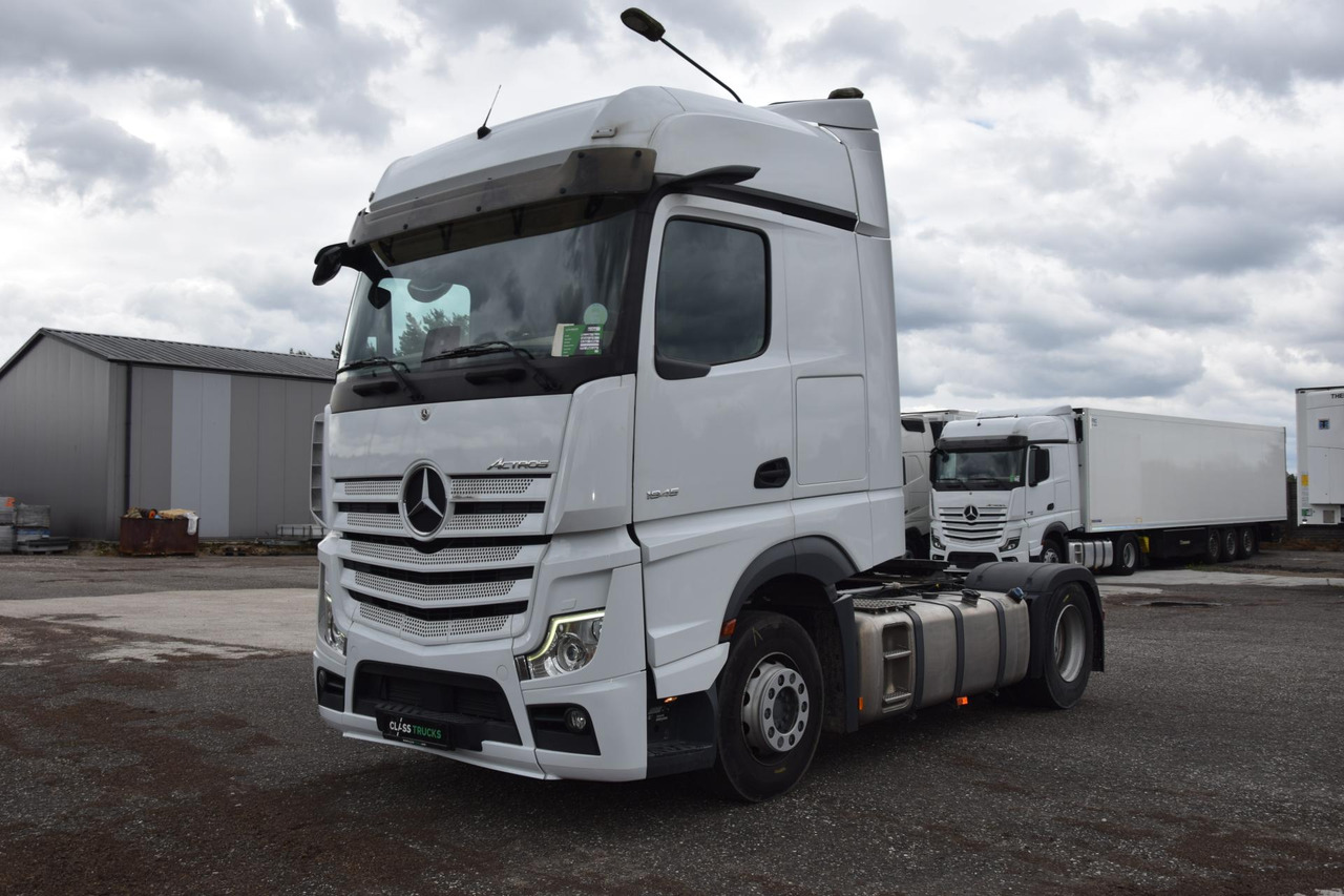 Mercedes-Benz Actros 5 1845 BigSpace Max tanks - Xe đầu kéo: hình 1 Mercedes-Benz Actros 5 1845 BigSpace Max tanks - Xe đầu kéo: hình 1