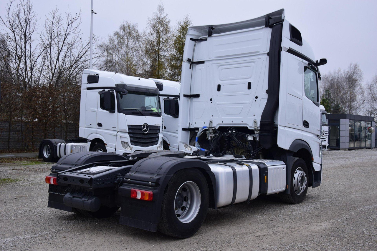 Mercedes-Benz Actros 5 1845 BigSpace, Max tanks - Xe đầu kéo: hình 4 Mercedes-Benz Actros 5 1845 BigSpace, Max tanks - Xe đầu kéo: hình 4