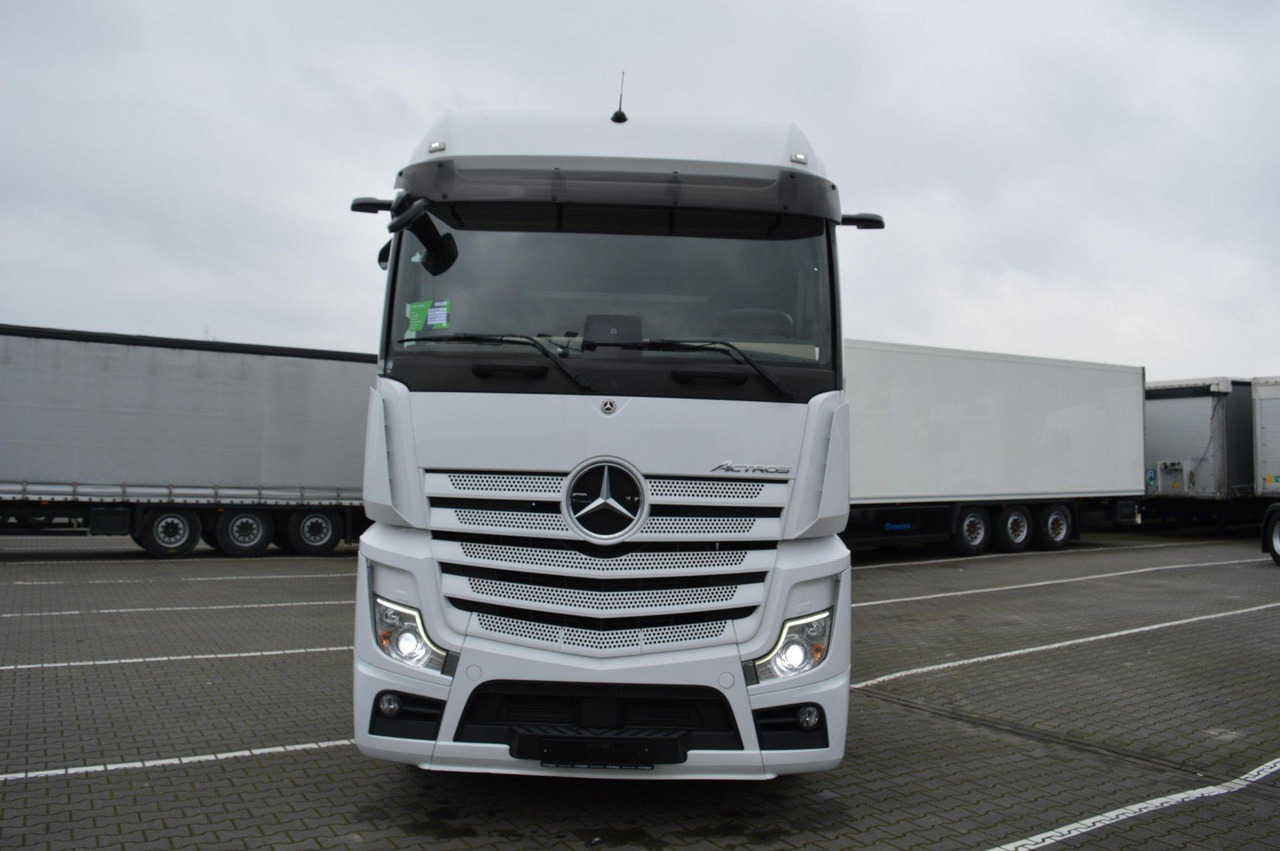 Mercedes-Benz Actros 5 1845 BigSpace Mirror Cam - Xe đầu kéo: hình 2 Mercedes-Benz Actros 5 1845 BigSpace Mirror Cam - Xe đầu kéo: hình 2