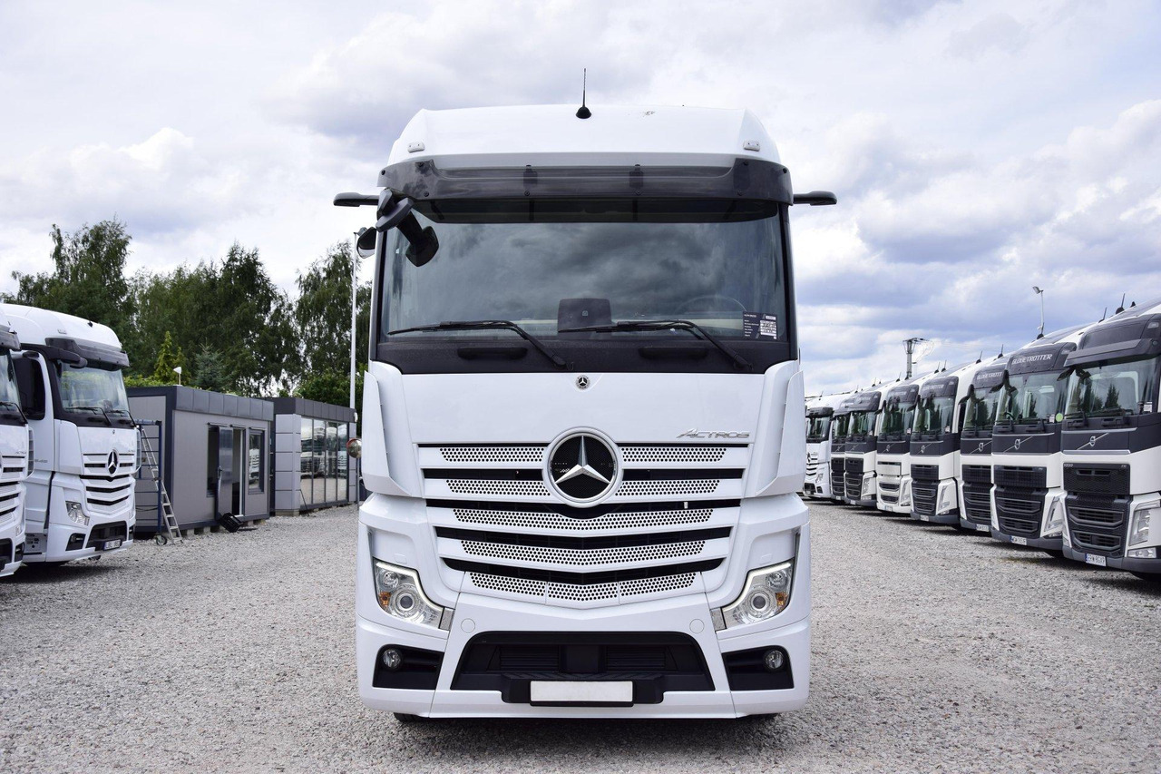 Mercedes-Benz Actros 5 1845 BigSpace - Xe đầu kéo: hình 2 Mercedes-Benz Actros 5 1845 BigSpace - Xe đầu kéo: hình 2