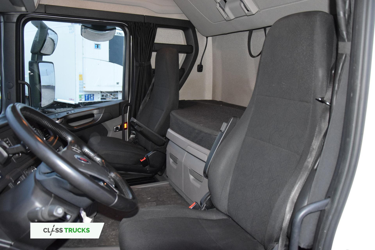 Xe đầu kéo Scania R460 CR20H Adaptice Cruise Control: hình 9 Xe đầu kéo Scania R460 CR20H Adaptice Cruise Control: hình 9