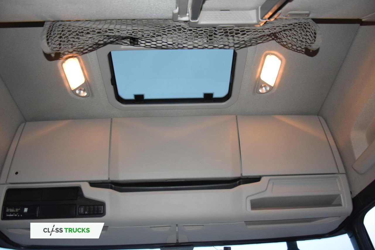 Xe đầu kéo Scania R460 CR20H Adaptice Cruise Control: hình 15 Xe đầu kéo Scania R460 CR20H Adaptice Cruise Control: hình 15