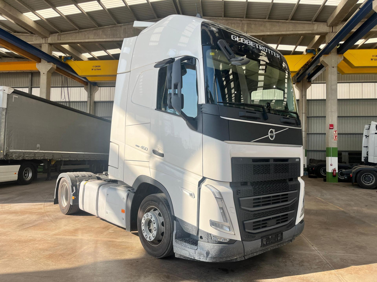 Volvo FH 460 Globetrotter XL Varios, i-Save I-ParkCool - Xe đầu kéo: hình 3 Volvo FH 460 Globetrotter XL Varios, i-Save I-ParkCool - Xe đầu kéo: hình 3