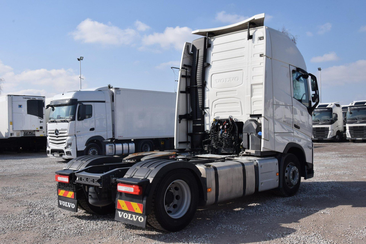 Volvo FH 460 Globetrotter XL i-Save - Xe đầu kéo: hình 4 Volvo FH 460 Globetrotter XL i-Save - Xe đầu kéo: hình 4