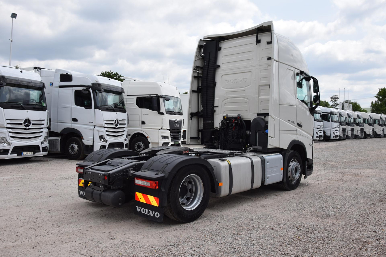 Volvo FH 460 Globetrotter XL i-Save I-ParkCool - Xe đầu kéo: hình 4 Volvo FH 460 Globetrotter XL i-Save I-ParkCool - Xe đầu kéo: hình 4