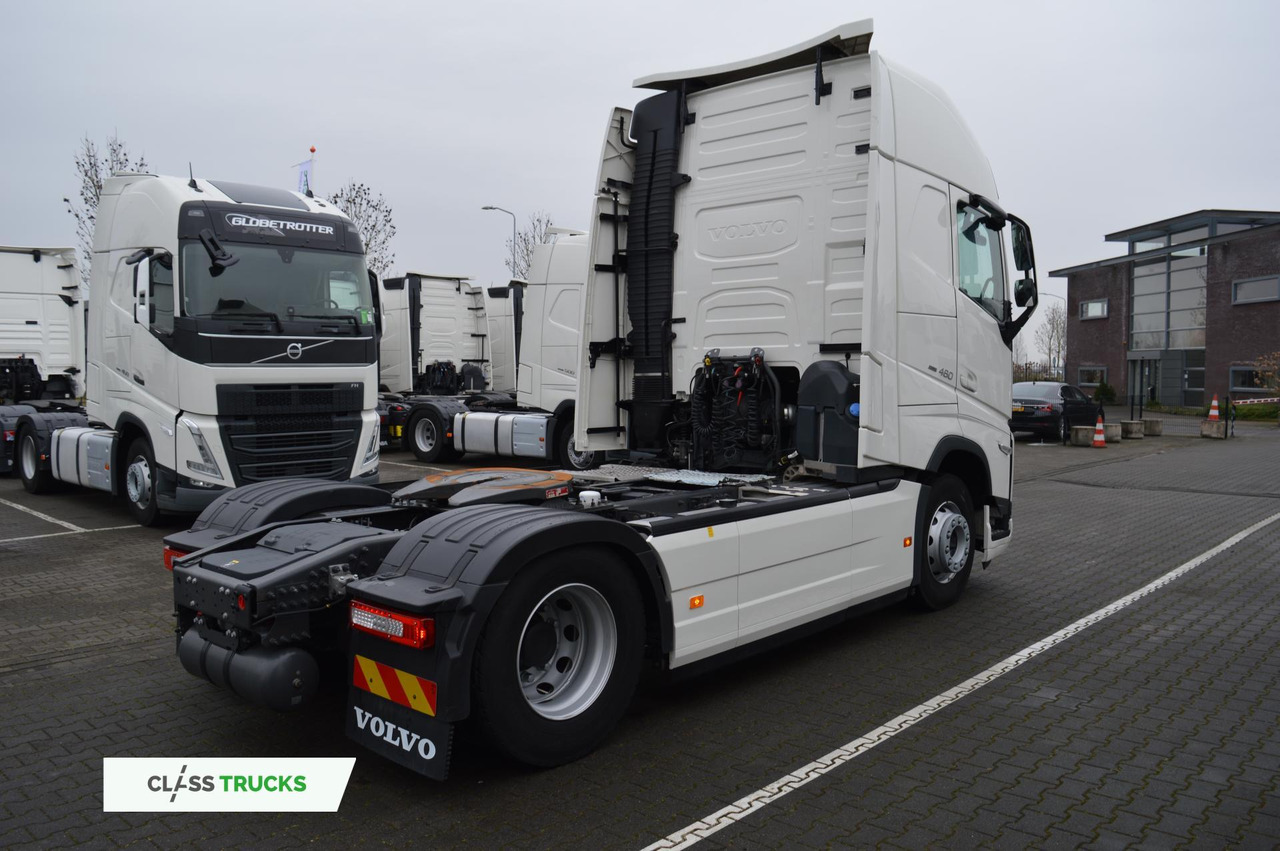 Volvo FH 460 Globetrotter XL i-Save I-ParkCool Side Skirts - Xe đầu kéo: hình 4 Volvo FH 460 Globetrotter XL i-Save I-ParkCool Side Skirts - Xe đầu kéo: hình 4