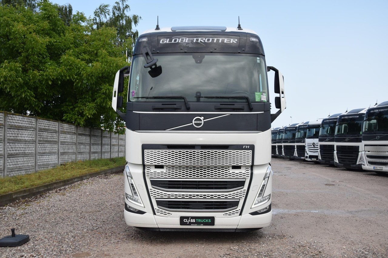 Volvo FH 460 Globetrotter XL i-Save Side Skirts - Xe đầu kéo: hình 2 Volvo FH 460 Globetrotter XL i-Save Side Skirts - Xe đầu kéo: hình 2
