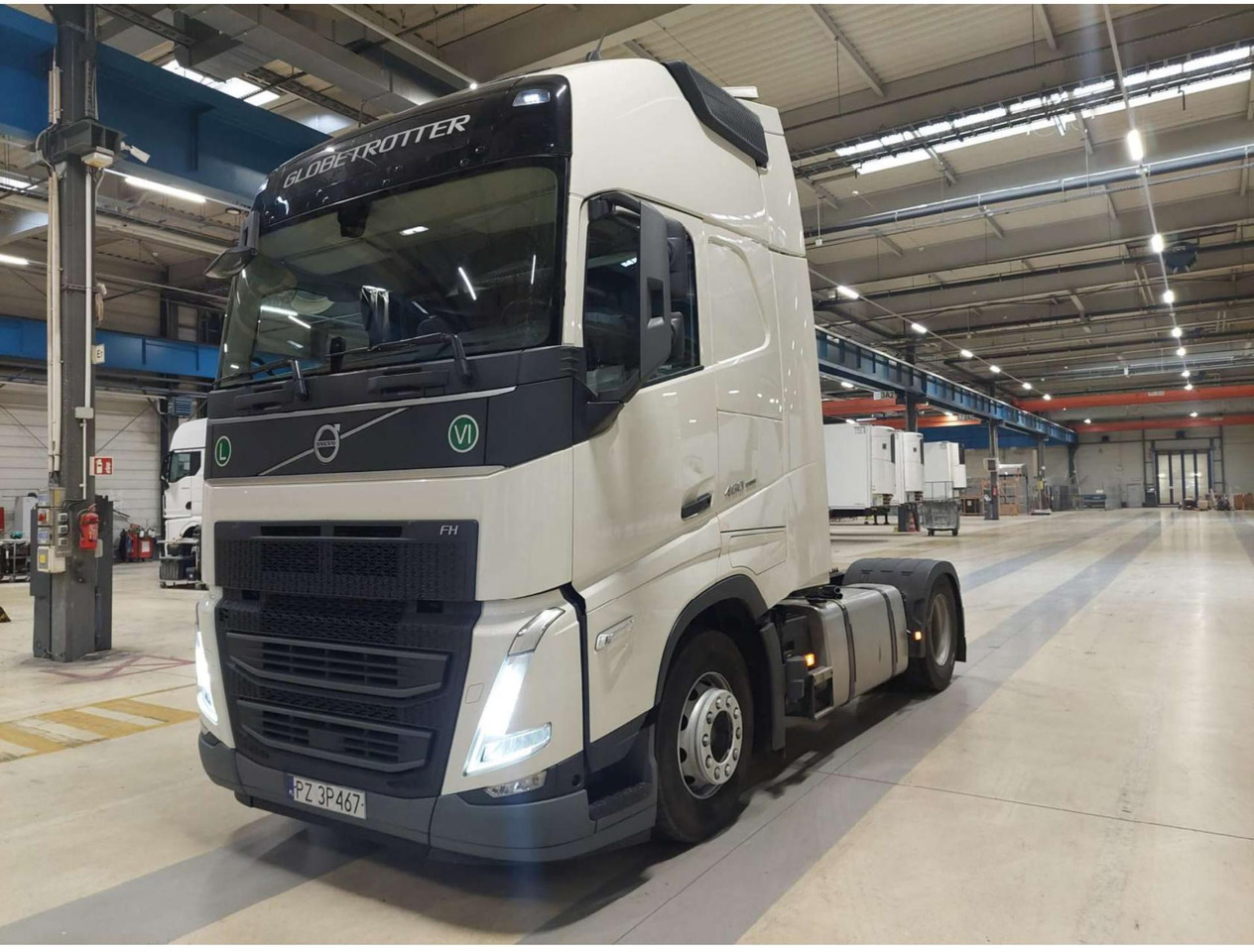 Volvo FH 460 Globetrotter XL i-Save - Xe đầu kéo: hình 2 Volvo FH 460 Globetrotter XL i-Save - Xe đầu kéo: hình 2
