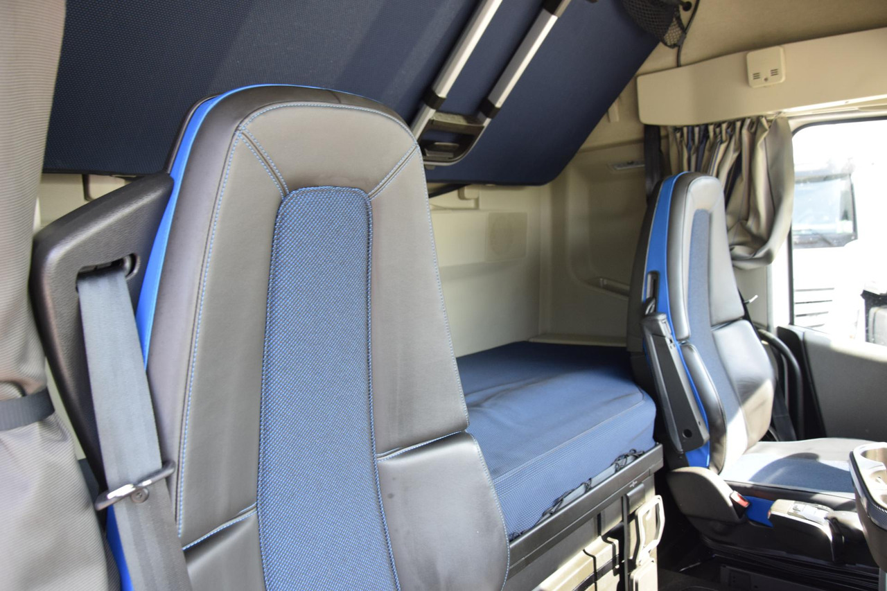 Xe đầu kéo Volvo FH 500 Globetrotter XL: hình 14