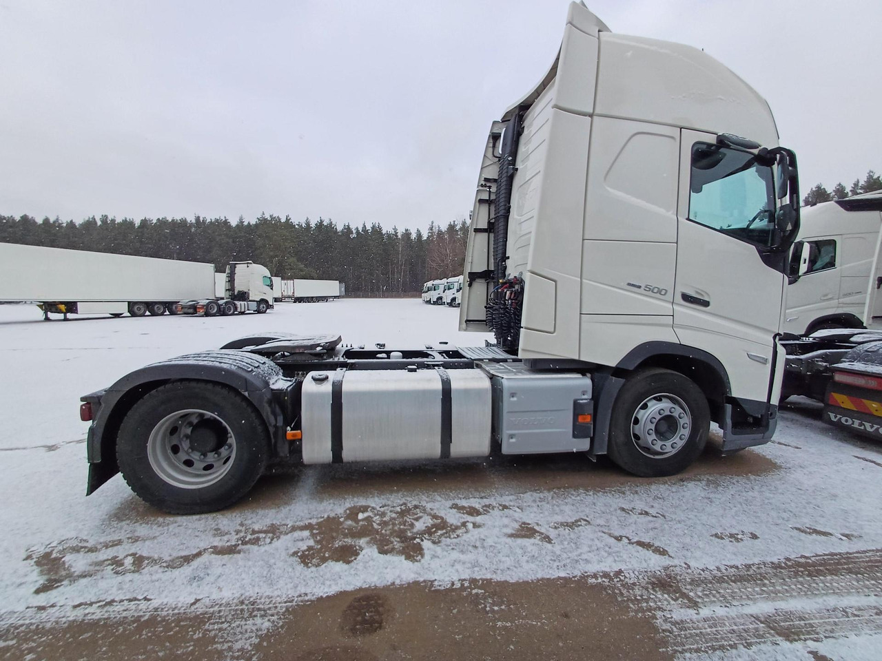 Volvo FH 500 Globetrotter XL - Xe đầu kéo: hình 1 Volvo FH 500 Globetrotter XL - Xe đầu kéo: hình 1