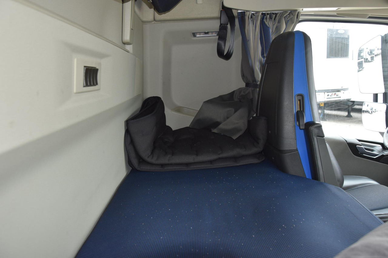 Xe đầu kéo Volvo FH 500 Globetrotter XL: hình 13