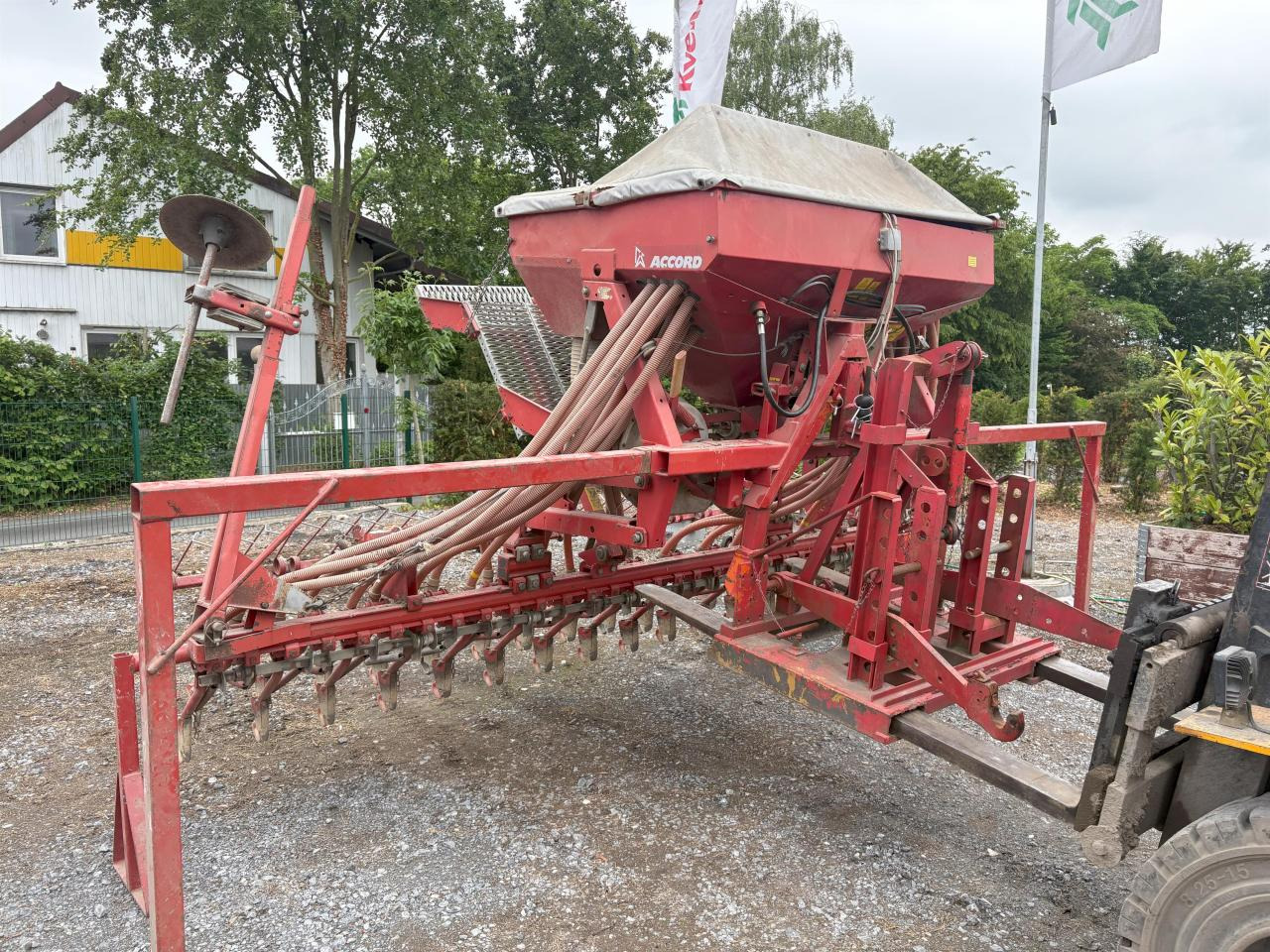 Kverneland DA 400 - Máy gieo hạt: hình 1 Kverneland DA 400 - Máy gieo hạt: hình 1