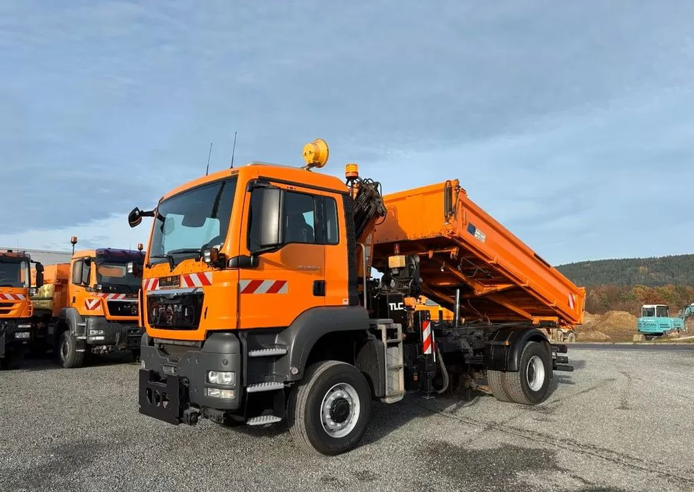 MAN TGS 18.320/ 4x4 / Euro4 /Wywrotka trójstronna Meiller +Kran Atlas TLC 82.2 +sterowanie radiowe – Przystosowany do pracy zimą — odśnieżanie, posypywanie, pług - Xe ben: hình 2 MAN TGS 18.320/ 4x4 / Euro4 /Wywrotka trójstronna Meiller +Kran Atlas TLC 82.2 +sterowanie radiowe – Przystosowany do pracy zimą — odśnieżanie, posypywanie, pług - Xe ben: hình 2
