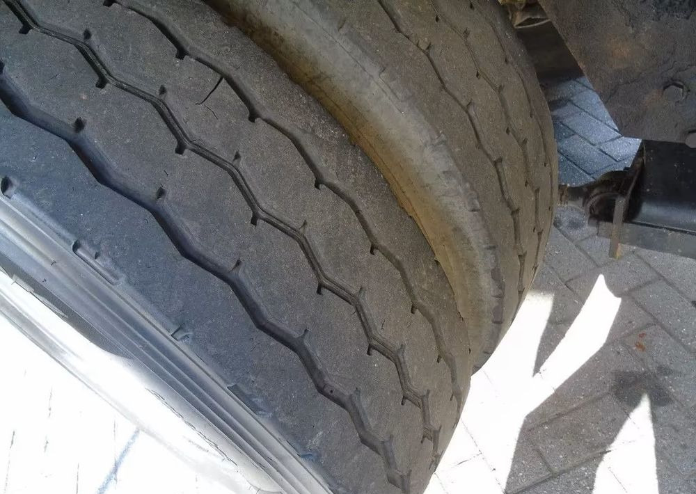 Xe ben, Xe cẩu tự hành MAN TGS 26.400 6x6 – Wywrotka 3-stronna Meiller + Żuraw HIAB 166 E3 HIPRO – 429.222 km – Euro 4: hình 8 Xe ben, Xe cẩu tự hành MAN TGS 26.400 6x6 – Wywrotka 3-stronna Meiller + Żuraw HIAB 166 E3 HIPRO – 429.222 km – Euro 4: hình 8