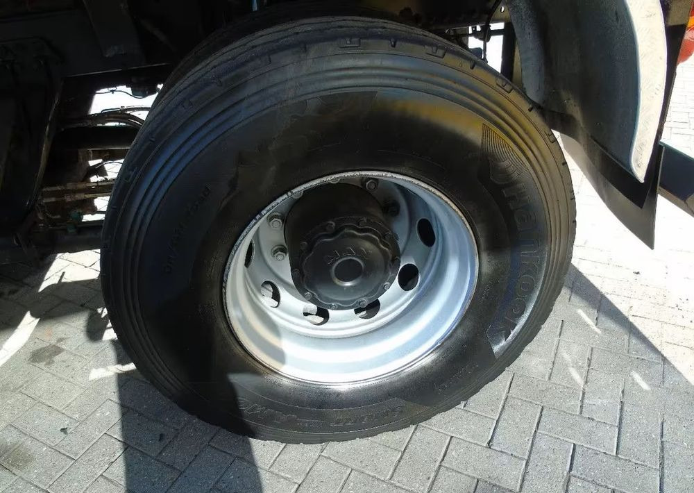 Xe ben, Xe cẩu tự hành MAN TGS 26.400 6x6 – Wywrotka 3-stronna Meiller + Żuraw HIAB 166 E3 HIPRO – 429.222 km – Euro 4: hình 16 Xe ben, Xe cẩu tự hành MAN TGS 26.400 6x6 – Wywrotka 3-stronna Meiller + Żuraw HIAB 166 E3 HIPRO – 429.222 km – Euro 4: hình 16