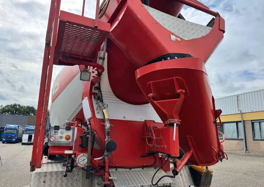 MAN TGS 35.420 8x4 – betonowóz Stetter 9 m³- Euro 6 - Xe trộn bê tông: hình 5 MAN TGS 35.420 8x4 – betonowóz Stetter 9 m³- Euro 6 - Xe trộn bê tông: hình 5