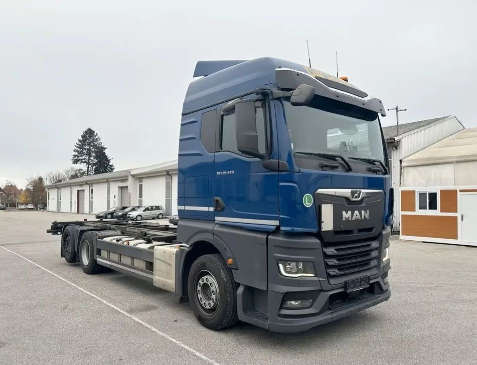 MAN TGX 26.470 6x2 | BDF | Oś podnoszona + skrętna | Retarder | Euro 6 | Automatyczna klimatyzacja | Napęd na tylne koła - Xe tải khung gầm: hình 1 MAN TGX 26.470 6x2 | BDF | Oś podnoszona + skrętna | Retarder | Euro 6 | Automatyczna klimatyzacja | Napęd na tylne koła - Xe tải khung gầm: hình 1