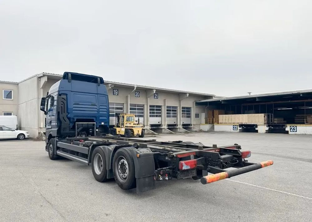 MAN TGX 26.470 6x2 | BDF | Oś podnoszona + skrętna | Retarder | Euro 6 | Automatyczna klimatyzacja | Napęd na tylne koła - Xe tải khung gầm: hình 4 MAN TGX 26.470 6x2 | BDF | Oś podnoszona + skrętna | Retarder | Euro 6 | Automatyczna klimatyzacja | Napęd na tylne koła - Xe tải khung gầm: hình 4