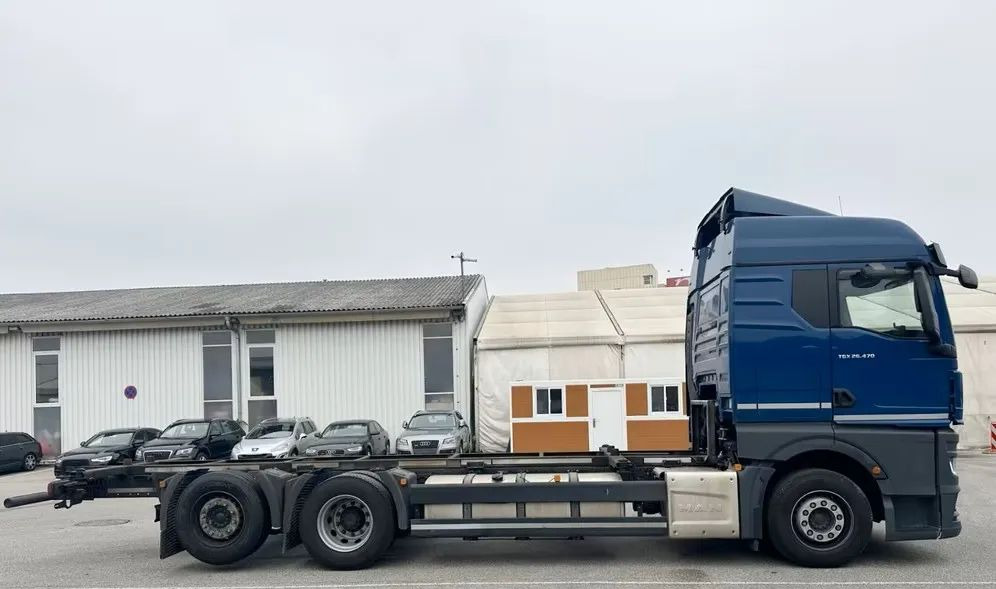 MAN TGX 26.470 6x2 | BDF | Oś podnoszona + skrętna | Retarder | Euro 6 | Automatyczna klimatyzacja | Napęd na tylne koła - Xe tải khung gầm: hình 3 MAN TGX 26.470 6x2 | BDF | Oś podnoszona + skrętna | Retarder | Euro 6 | Automatyczna klimatyzacja | Napęd na tylne koła - Xe tải khung gầm: hình 3