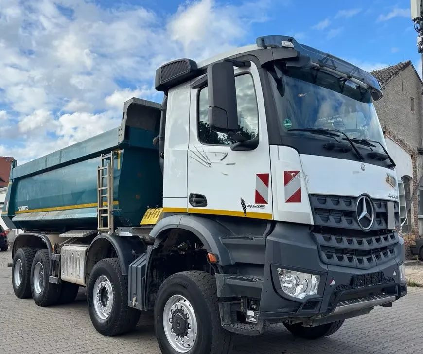 Mercedes-Benz Mercedes-Benz Arocs 4145AK 8x6 Allrad | Wywrotka Schmitz Mulda z hydrauliczną zabudową kiprującą | Euro 6c | Przebieg: 144 249 km !!!! - Xe ben: hình 3 Mercedes-Benz Mercedes-Benz Arocs 4145AK 8x6 Allrad | Wywrotka Schmitz Mulda z hydrauliczną zabudową kiprującą | Euro 6c | Przebieg: 144 249 km !!!! - Xe ben: hình 3