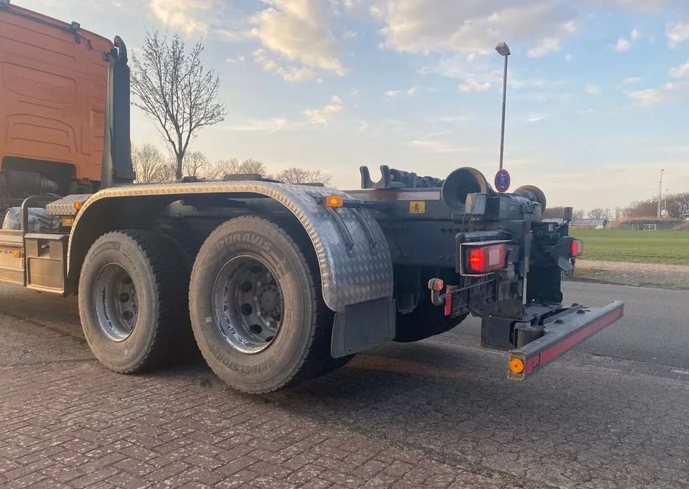 Volvo FH 460/6X4/OŚ PODNOSZONA Z NAPĘDEM/HAKOWIEC MEILLER/EURO6 - Xe tải nâng móc: hình 3 Volvo FH 460/6X4/OŚ PODNOSZONA Z NAPĘDEM/HAKOWIEC MEILLER/EURO6 - Xe tải nâng móc: hình 3