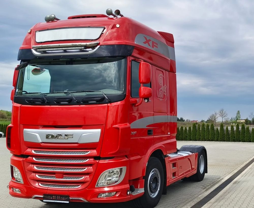 DAF XF 530 Super Space Cab | RETARDER | KLIMATYZACJA | EURO 6 | 2018 | 530 000 km - Xe đầu kéo: hình 1 DAF XF 530 Super Space Cab | RETARDER | KLIMATYZACJA | EURO 6 | 2018 | 530 000 km - Xe đầu kéo: hình 1