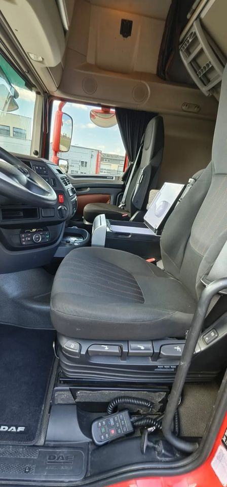Xe đầu kéo DAF XF SUPER SPACE CAB/RETARDER/EURO6/KLIMATYZACJA: hình 10