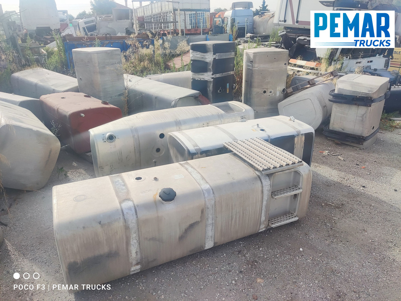 DEPOSITO DE GASOIL - COMBUSTIBLE - Dụng cụ/ Thiết bị: hình 2 DEPOSITO DE GASOIL - COMBUSTIBLE - Dụng cụ/ Thiết bị: hình 2