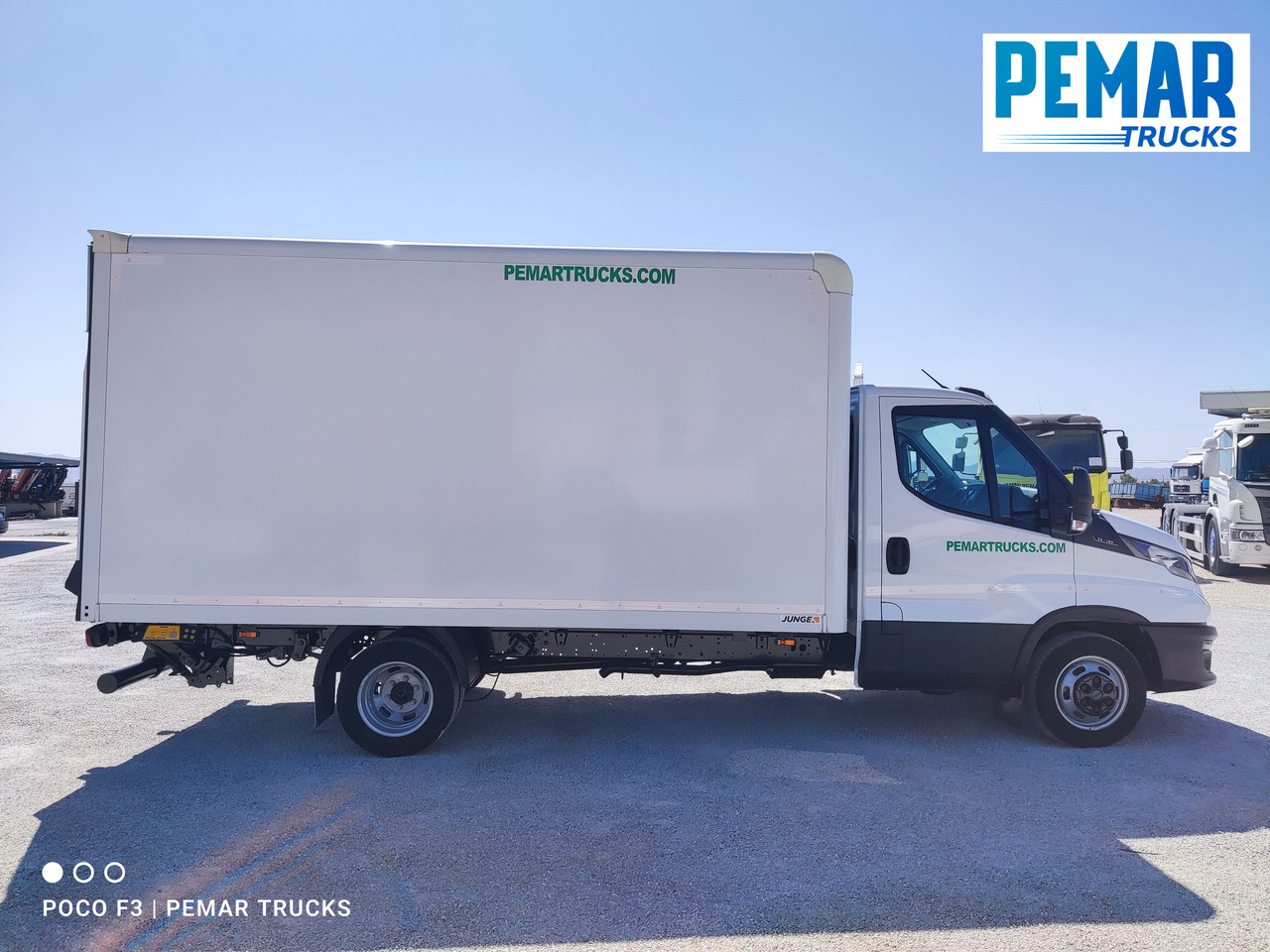 IVECO DAILY 35C16 CAJA CERRADA DOBLE RUEDA - Xe tải nhỏ thùng kín: hình 4 IVECO DAILY 35C16 CAJA CERRADA DOBLE RUEDA - Xe tải nhỏ thùng kín: hình 4
