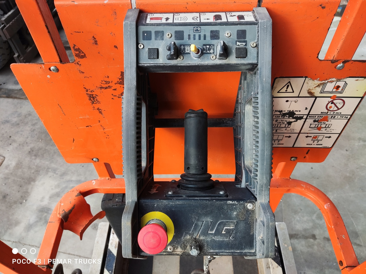 Máy nâng người hình kéo JLG 1930ES: hình 16