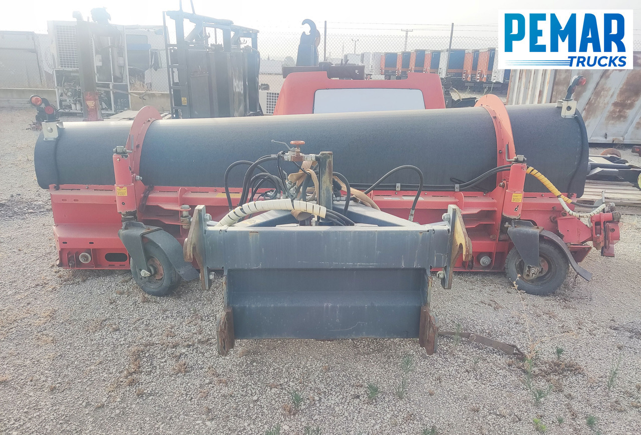 MAHLERS ROSSO 2000 37KP - Xe khử băng: hình 3 MAHLERS ROSSO 2000 37KP - Xe khử băng: hình 3