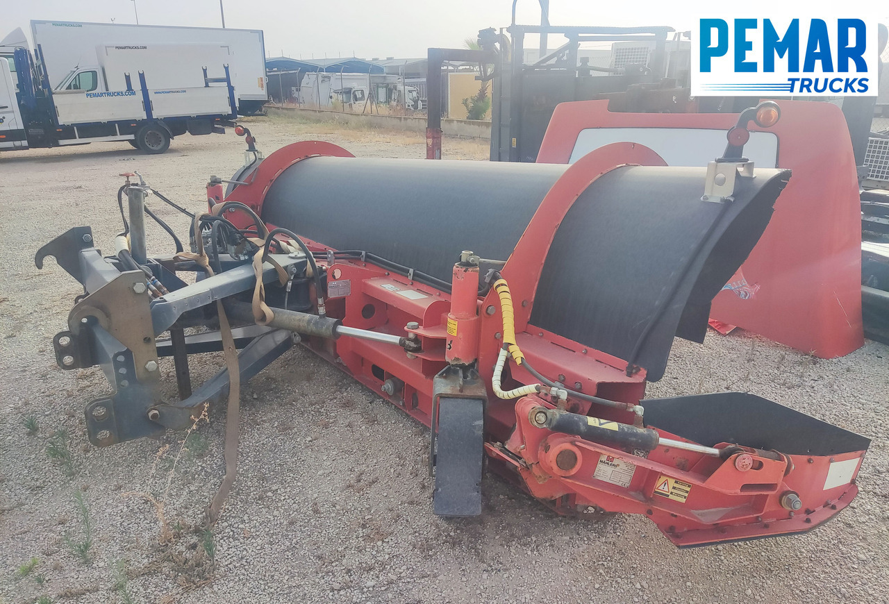 MAHLERS ROSSO 2000 37KP - Xe khử băng: hình 4 MAHLERS ROSSO 2000 37KP - Xe khử băng: hình 4